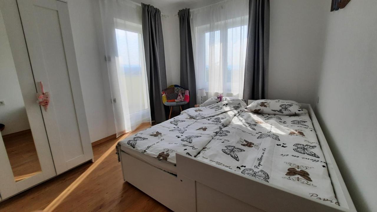 Apartman Ela Donji Rukavac Buitenkant foto