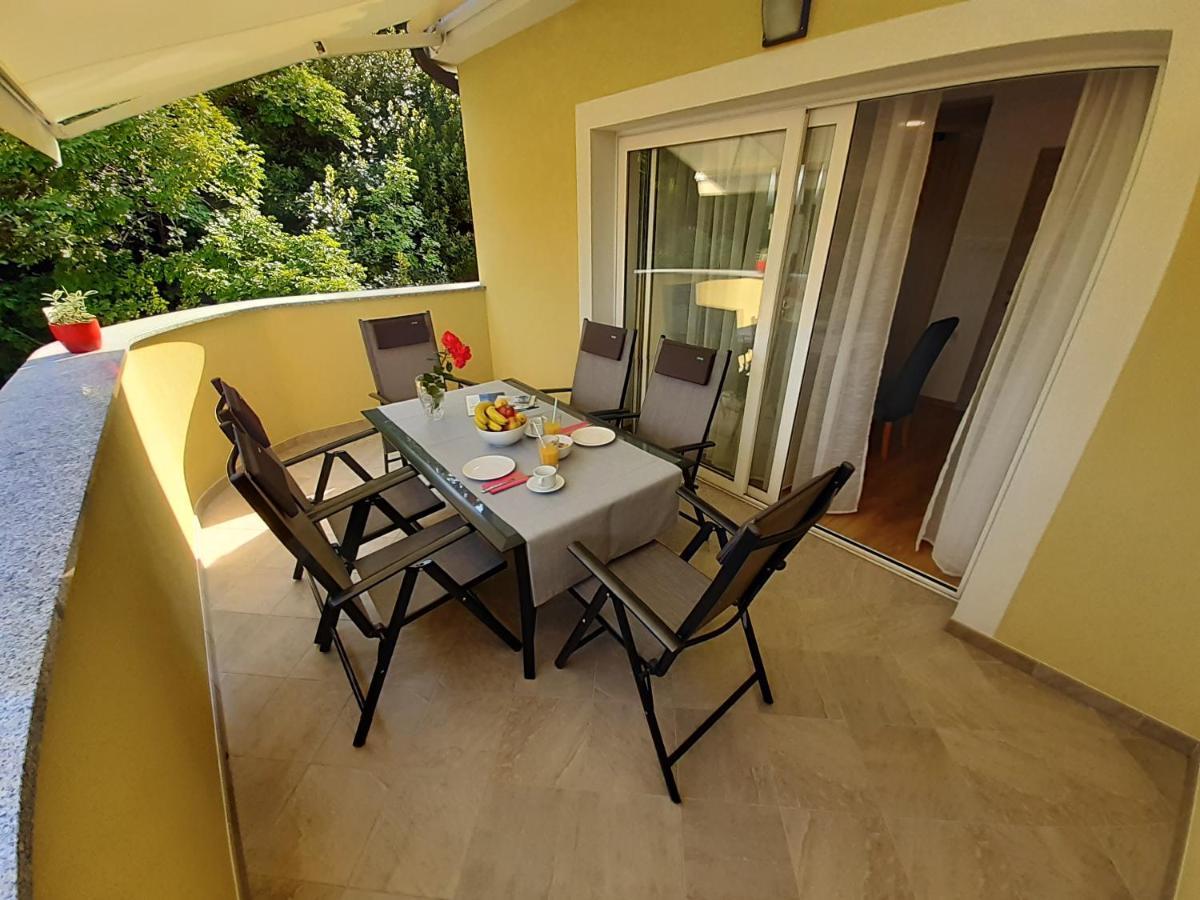 Apartman Ela Donji Rukavac Buitenkant foto
